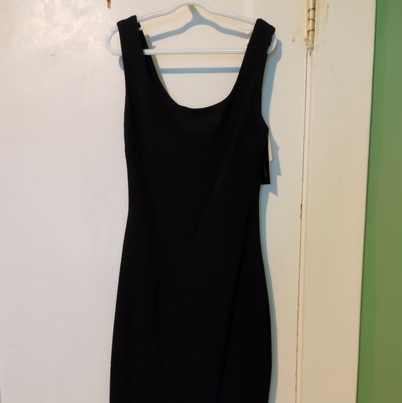 NWT Le Chateau dress - Picture 3 of 9